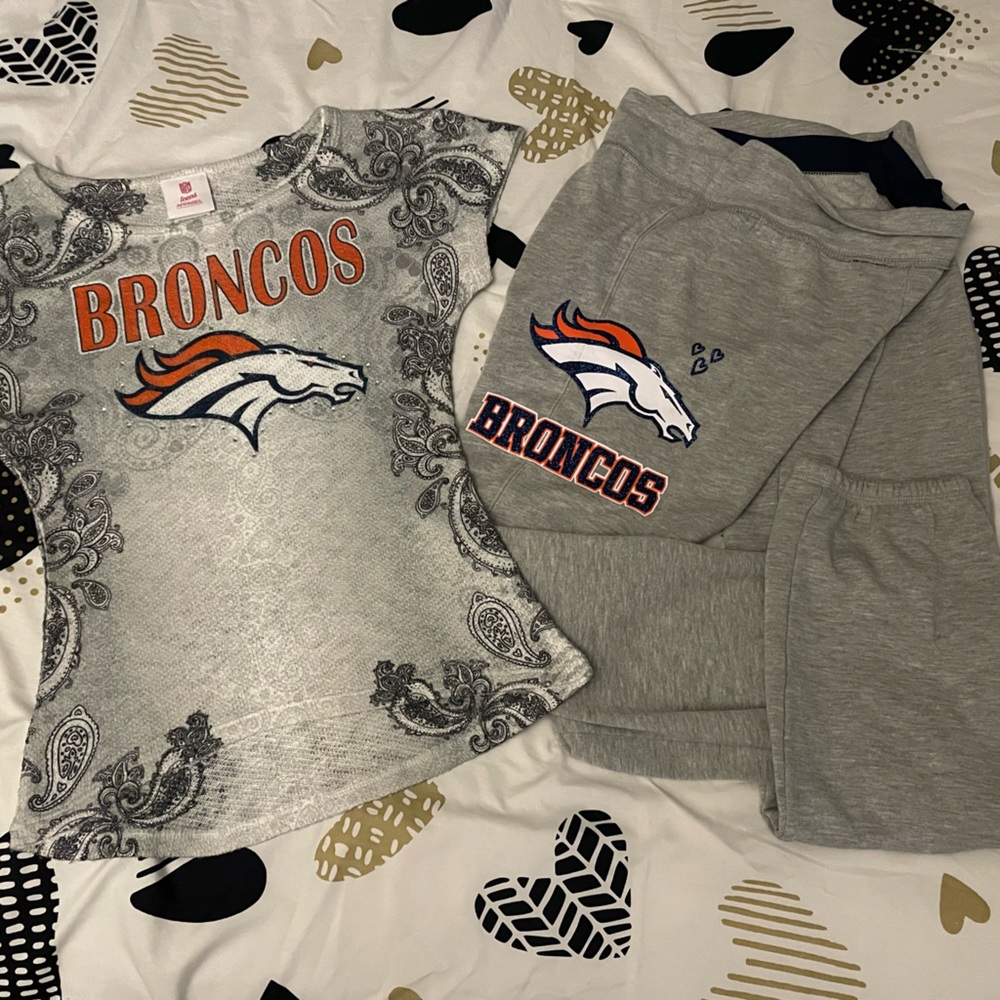 Super cute Denver Broncos teen NFL ensemble.